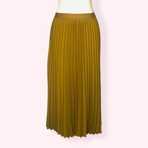 💛 A New Day Midi Pleated A-Line Skirt